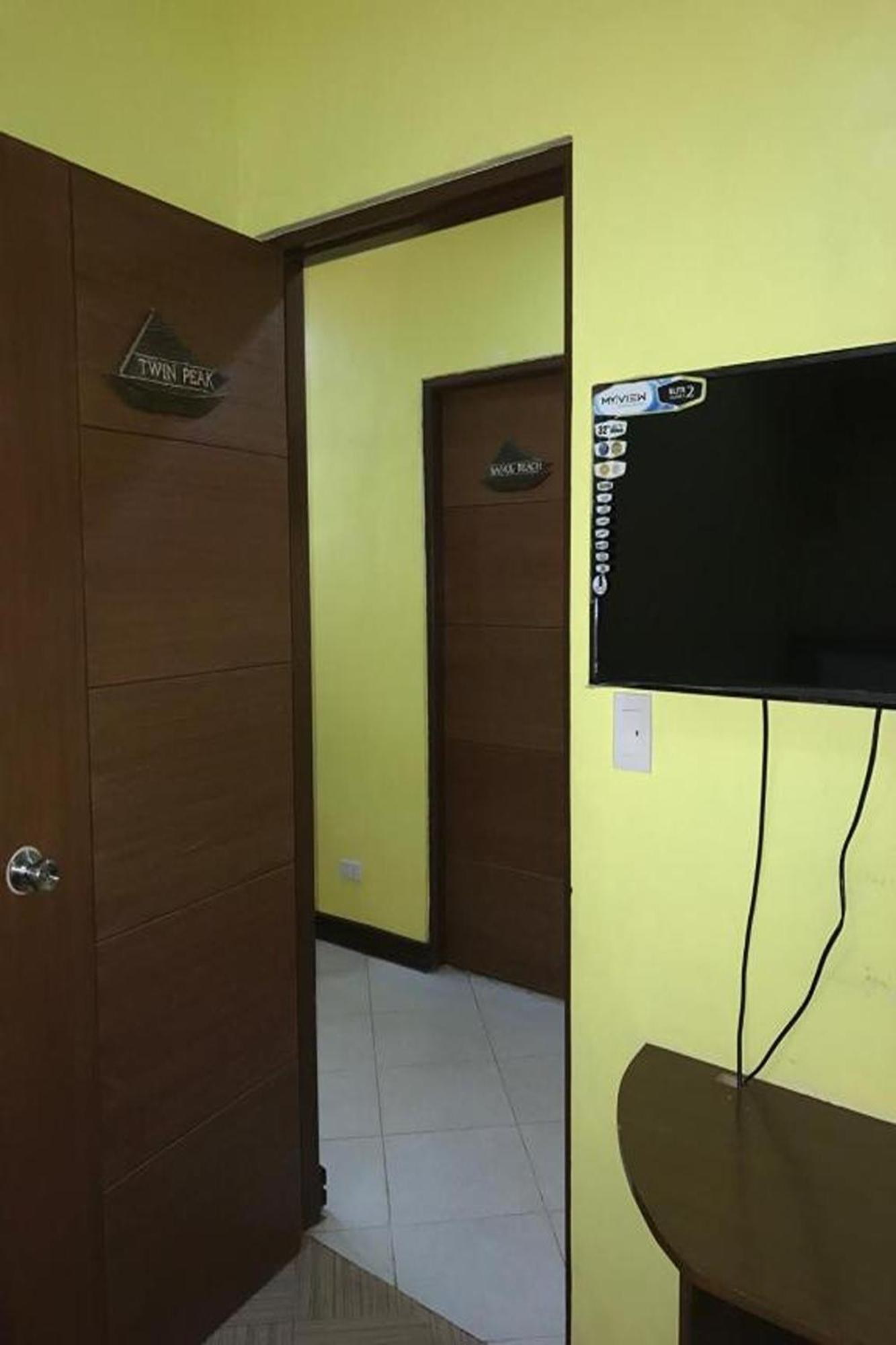 Luis Bay Travellers Lodge Coron Bagian luar foto